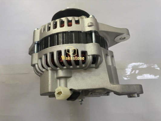 4JG1 Εναλλακτικός μηχανισμός 24V 50A για τον εκσκαφέα Hitachi ZAX70 γεννήτης ντίζελ 5,5KG